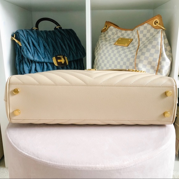 *SOLD* YSL Classic Monogram Shopper ✨ LIKE-NEW - Picture 5 of 8